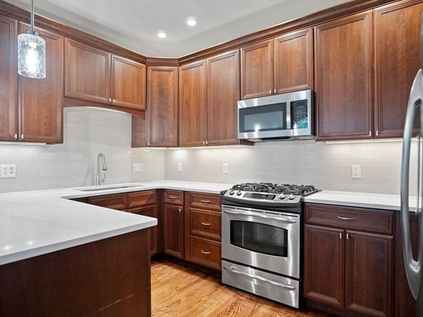 141 Johnson Woods Drive 141, Reading MA 01867
