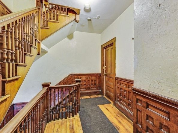 472 Warren, Boston MA 02119