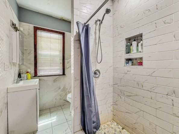 472 Warren, Boston MA 02119