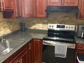 10 Hemans 9, Worcester MA 01605