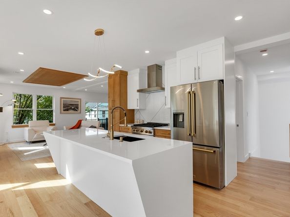 69 Boston Ave 69, Somerville MA 02144