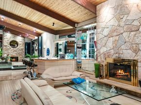 133 Oak Hill Street, Newton MA 02459
