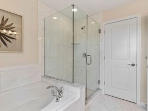 15 Emerald Run 10, Shrewsbury MA 01545