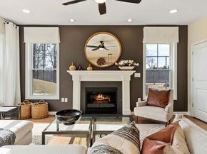 15 Emerald Run 10, Shrewsbury MA 01545