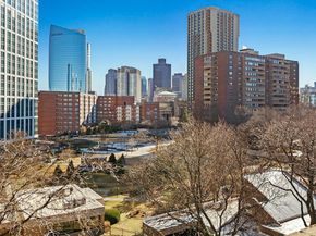 6 Whittier Pl 8F, Boston MA 02114