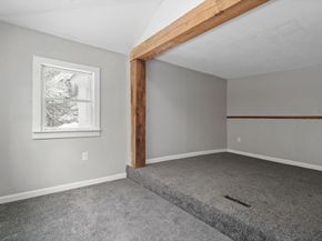 85 Roosevelt Ave, Athol MA 01331