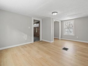 85 Roosevelt Ave, Athol MA 01331