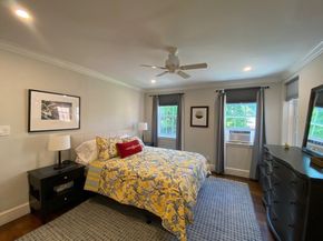 39 Commonwealth Ave 31, Newton MA 02467