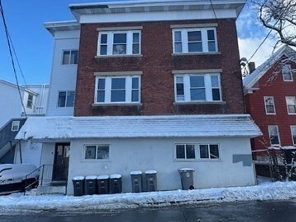 8-12 Nichols St, Gardner MA 01440