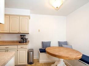 5 Blueberry Ct 5, Rockland MA 02370