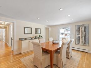 82 Ash St, Concord MA 01742