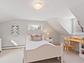 82 Ash St, Concord MA 01742