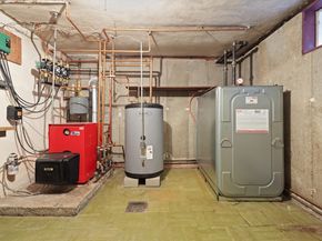 16 Briarwood Avenue, Reading MA 01867