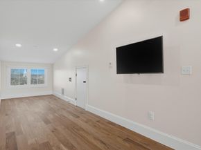 151 High 3B, Newburyport MA 01950