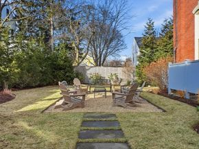 151 High 3B, Newburyport MA 01950