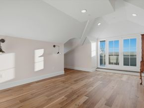 151 High 3B, Newburyport MA 01950