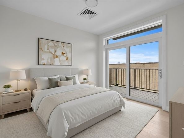 301 Border Street 411, Boston MA 02128