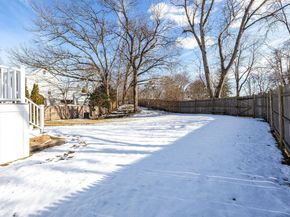12 Johnson Pl, Norwood MA 02062
