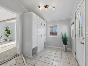 12 Johnson Pl, Norwood MA 02062