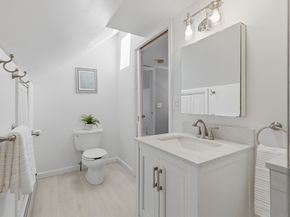 12 Johnson Pl, Norwood MA 02062