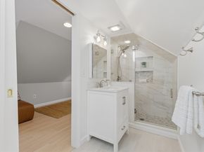 12 Johnson Pl, Norwood MA 02062