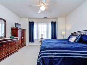 4 Francis Dr 312, Andover MA 01810