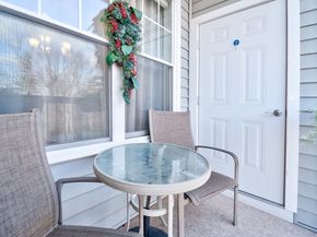 4 Francis Dr 312, Andover MA 01810