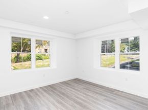 50 Frankfort St 7, Fitchburg MA 01420