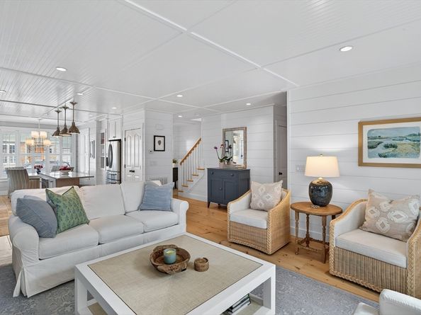 23 Cobblestone, Plymouth MA 02360