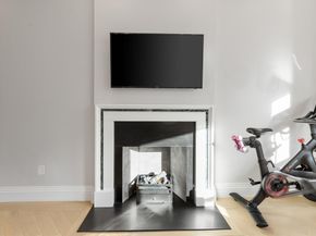 160 Commonwealth Ave 410, Boston MA 02116