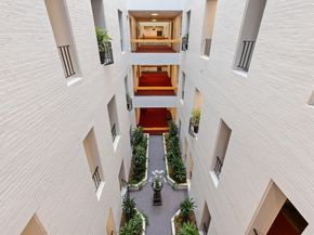 160 Commonwealth Ave 410, Boston MA 02116