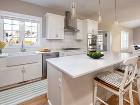 18 Shagbark Cir, Mattapoisett MA 02739