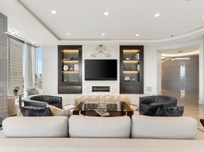 1 Dalton St 3801, Boston MA 02115