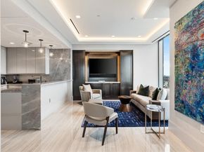 1 Dalton St 3801, Boston MA 02115