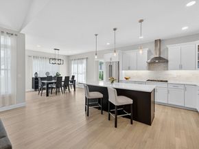 10 Shagbark Cir, Mattapoisett MA 02739