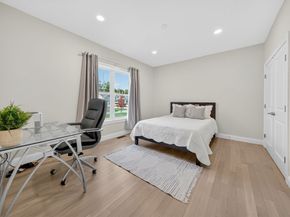 10 Shagbark Cir, Mattapoisett MA 02739