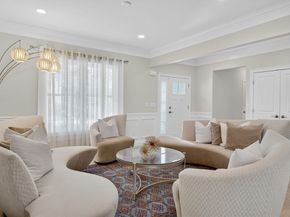 10 Shagbark Cir, Mattapoisett MA 02739