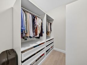 10 Shagbark Cir, Mattapoisett MA 02739