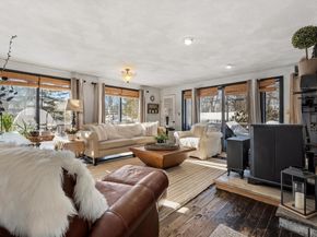 87 Norwood Ave, Leominster MA 01453