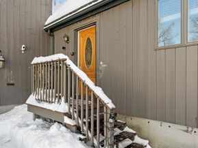 87 Norwood Ave, Leominster MA 01453