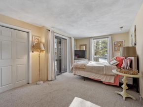 87 Norwood Ave, Leominster MA 01453