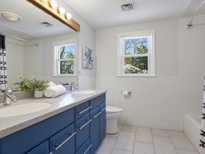 18 Hayward Rd, Acton MA 01720