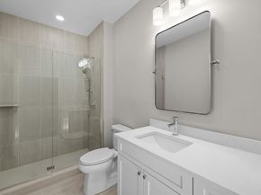 485 Blue Hills Parkway 6, Milton MA 02186