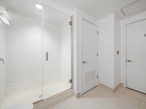 9 Medford 410, Somerville MA 02143