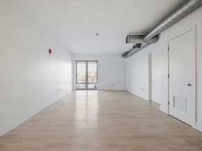 9 Medford 410, Somerville MA 02143