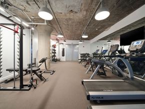 9 Medford 410, Somerville MA 02143