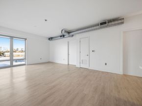 9 Medford 410, Somerville MA 02143