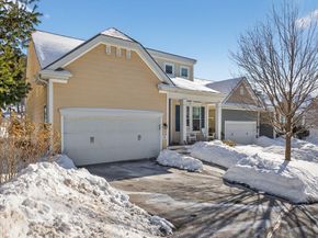 18 Kensington, Plymouth MA 02360