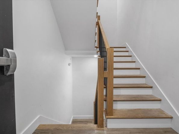 173 Magnolia St 5, Boston MA 02125