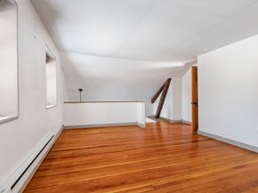 2294 Providence Rd, Northbridge MA 01534